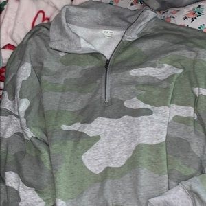 Aerie Camo Quarter Zip sweatshirt